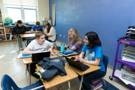Maroa forsyth high school desks girls
