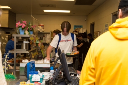 Mfhs 2022 cafeteria line
